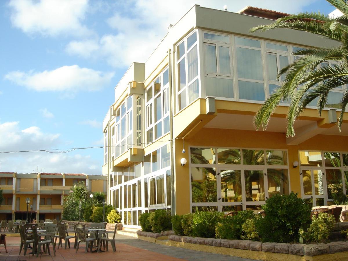 Club Malaspina Hotel & Resort Bosa Exterior foto